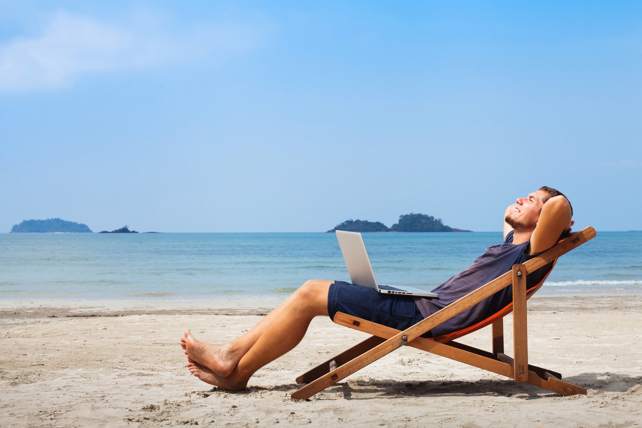 How Can You Maximize Expense Policy Compliance and Maintain Traveler Happiness?